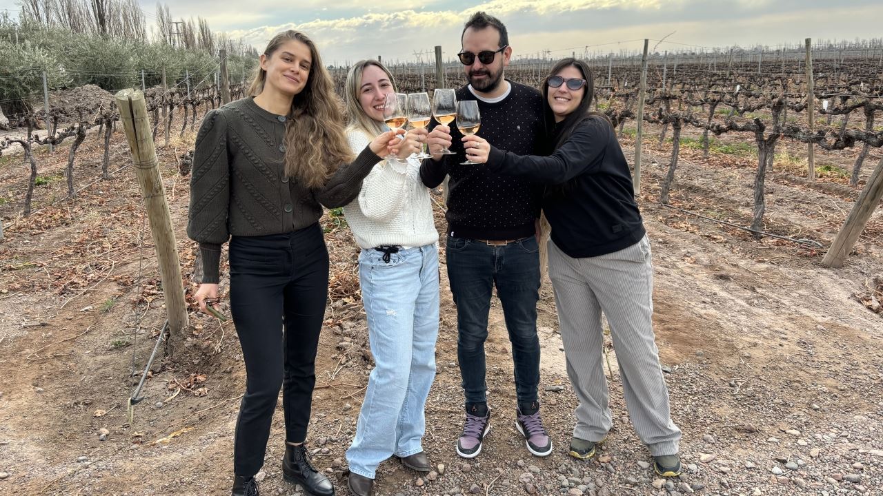 Winery Tour With Tastings And Lunch